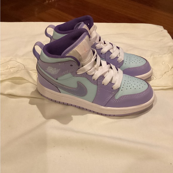 Nike Air Jordan 1 mid G5 unisex high top sneaker Sz. 12C - Picture 2 of 11